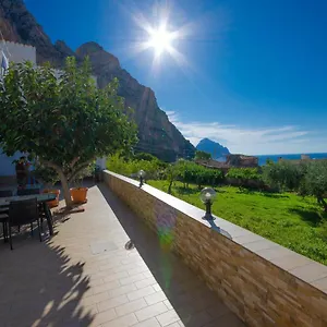 Appartamenti Da Clarissa Guest house