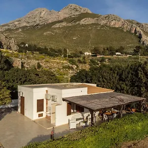 Pittalumari Makari Casa vacanze