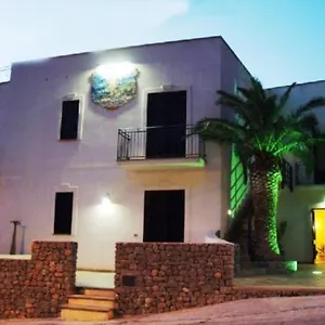 2* Couette-café Torre Salina