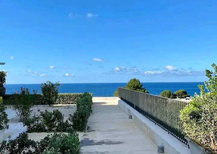 Central Apartment Macari Cala Azzurra Residence 0*,